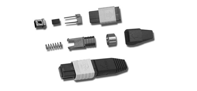 Złącze światłowodowe MPO MTP Jednomodowy 50 / 125um z końcówką PC Ferrule