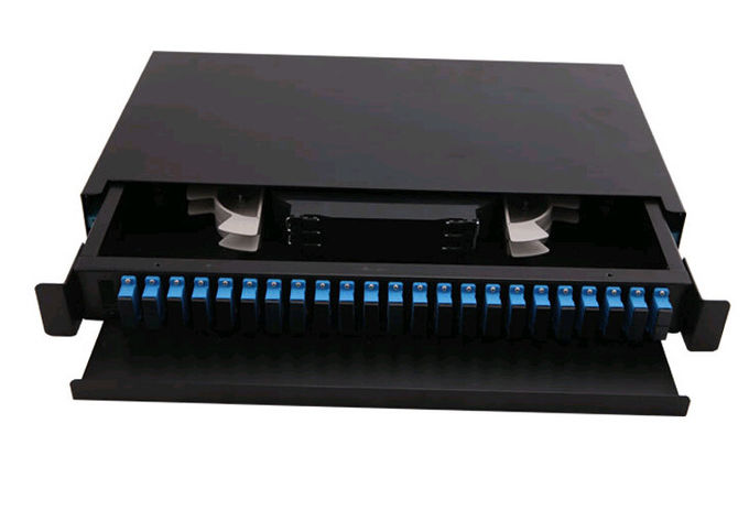 Typ szuflady suwakowej Patch panel światłowodowy Rack Mount 1U 2U SGS ISO Listed