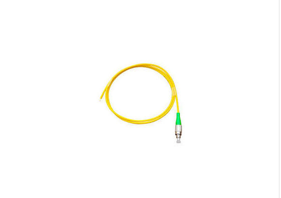 Pigtail światłowodowy FC / APC Simplex G652D 2.0mm do instalacji w pomieszczeniach dostawca